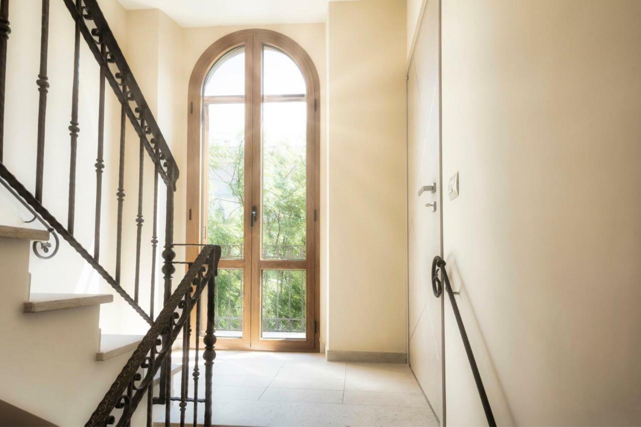 Palazzo Eugenia Suites Васто Экстерьер фото